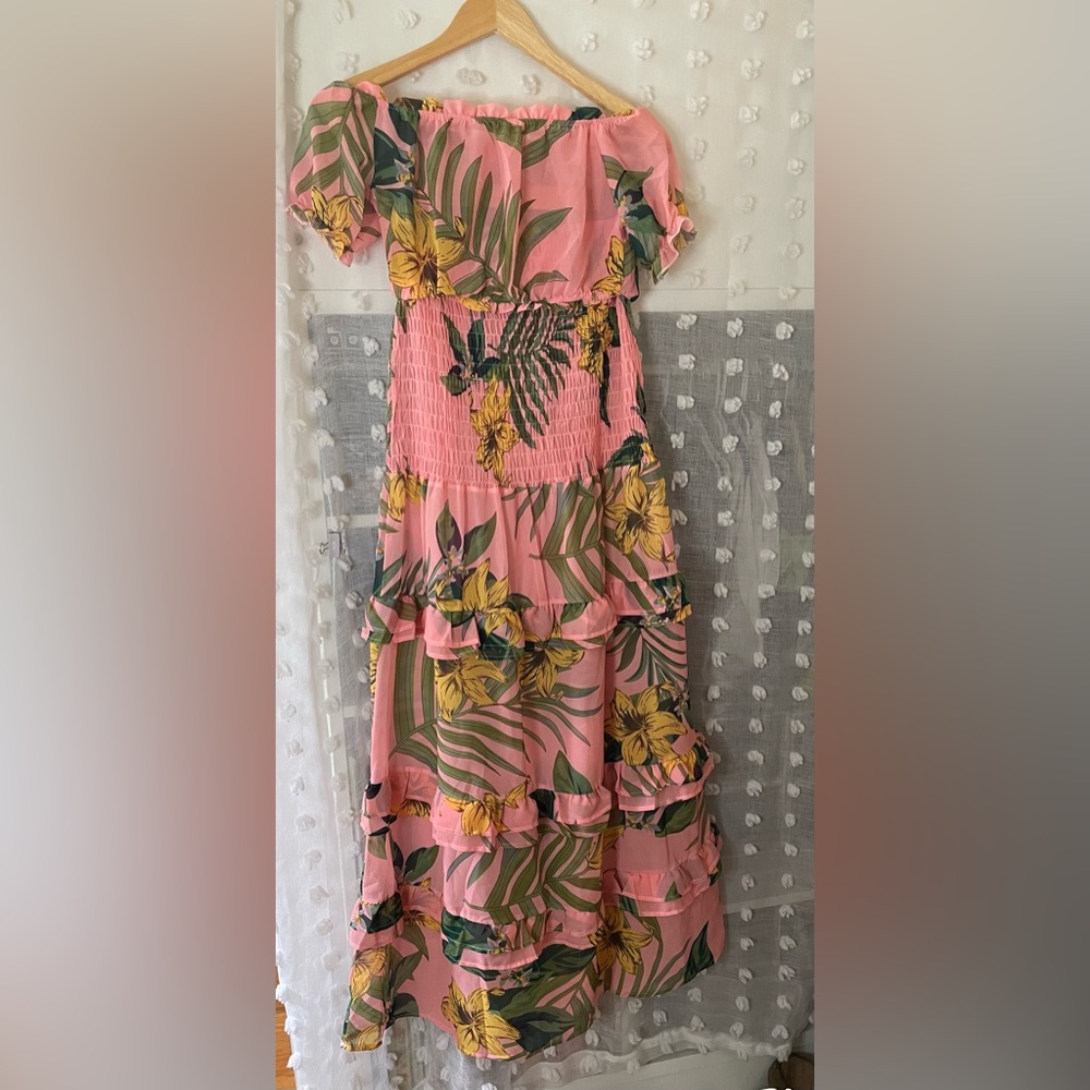 N/A floral skirt and top set sz medium skirt can be worn as a strapless dress